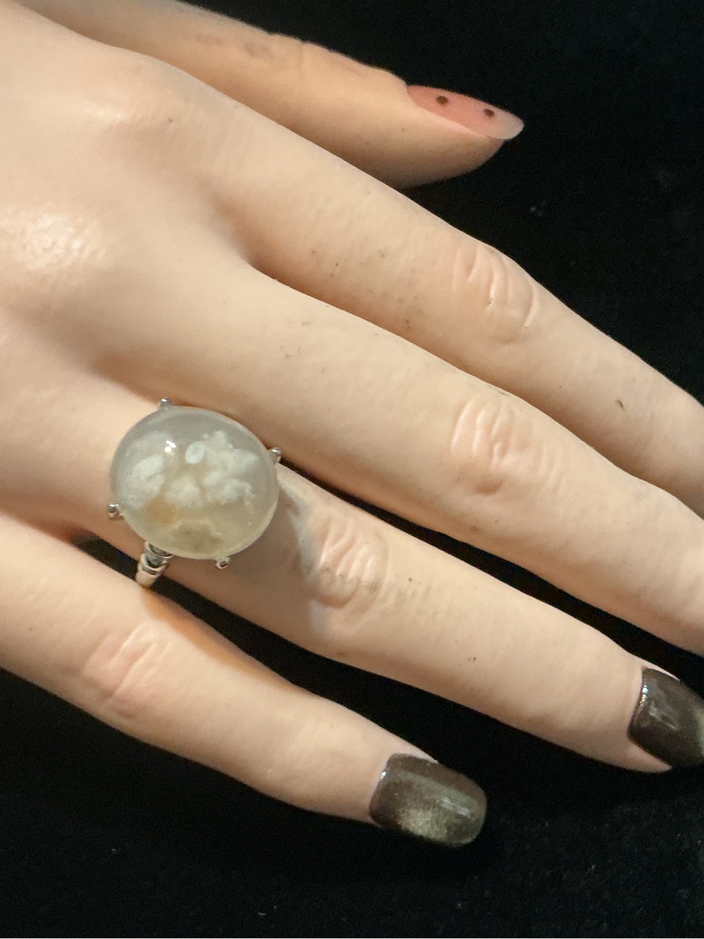 Adjust. Flower Agate ring